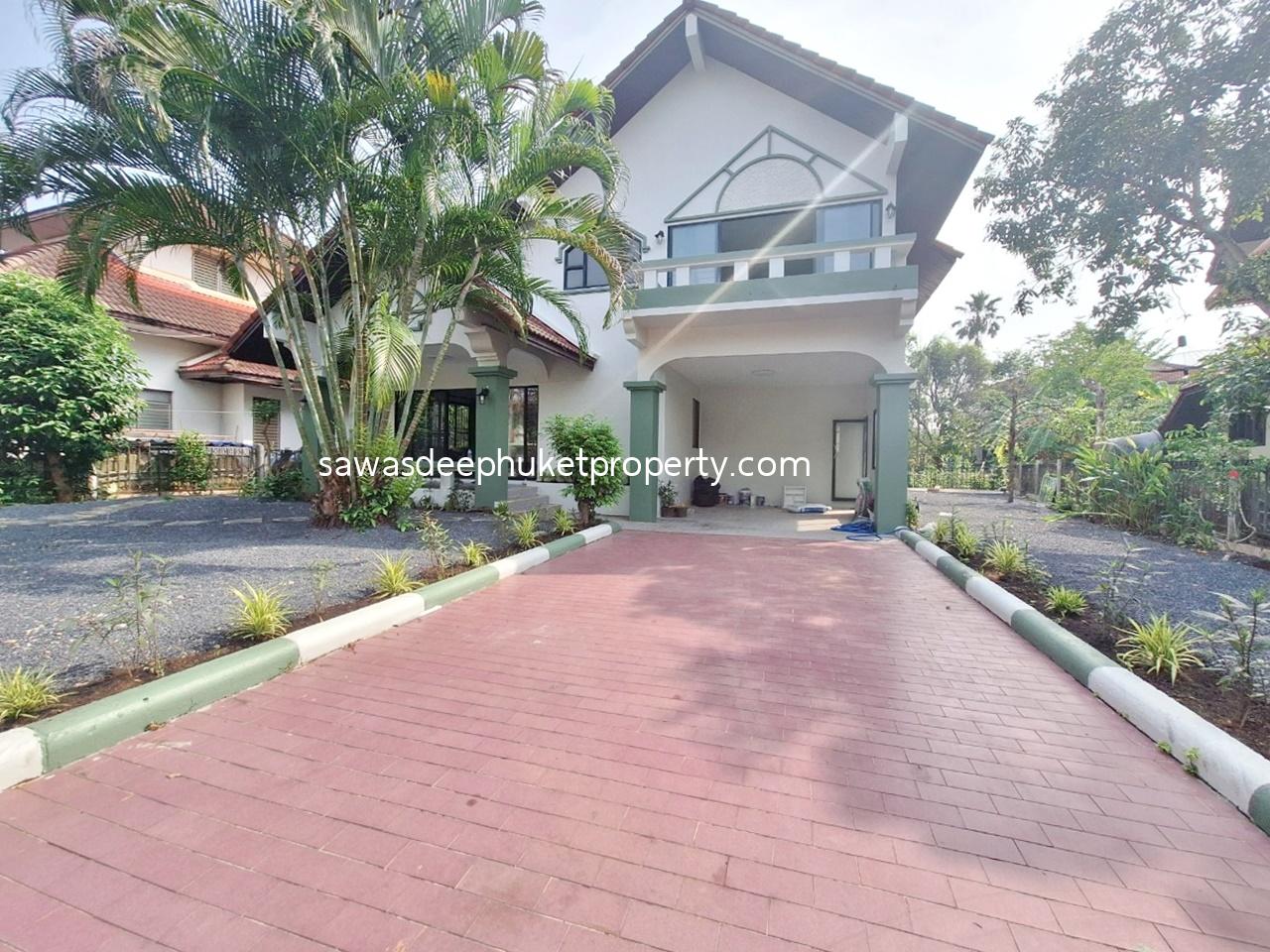 Lovely 2 Storey-3 Bedroom House For Sale in Chalong