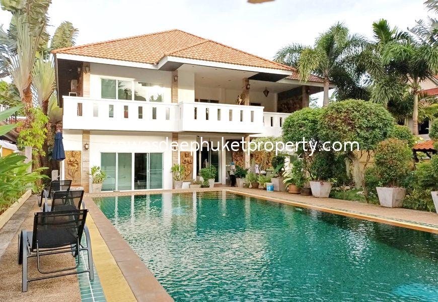 5 Bedroom Pool Villa for Rent